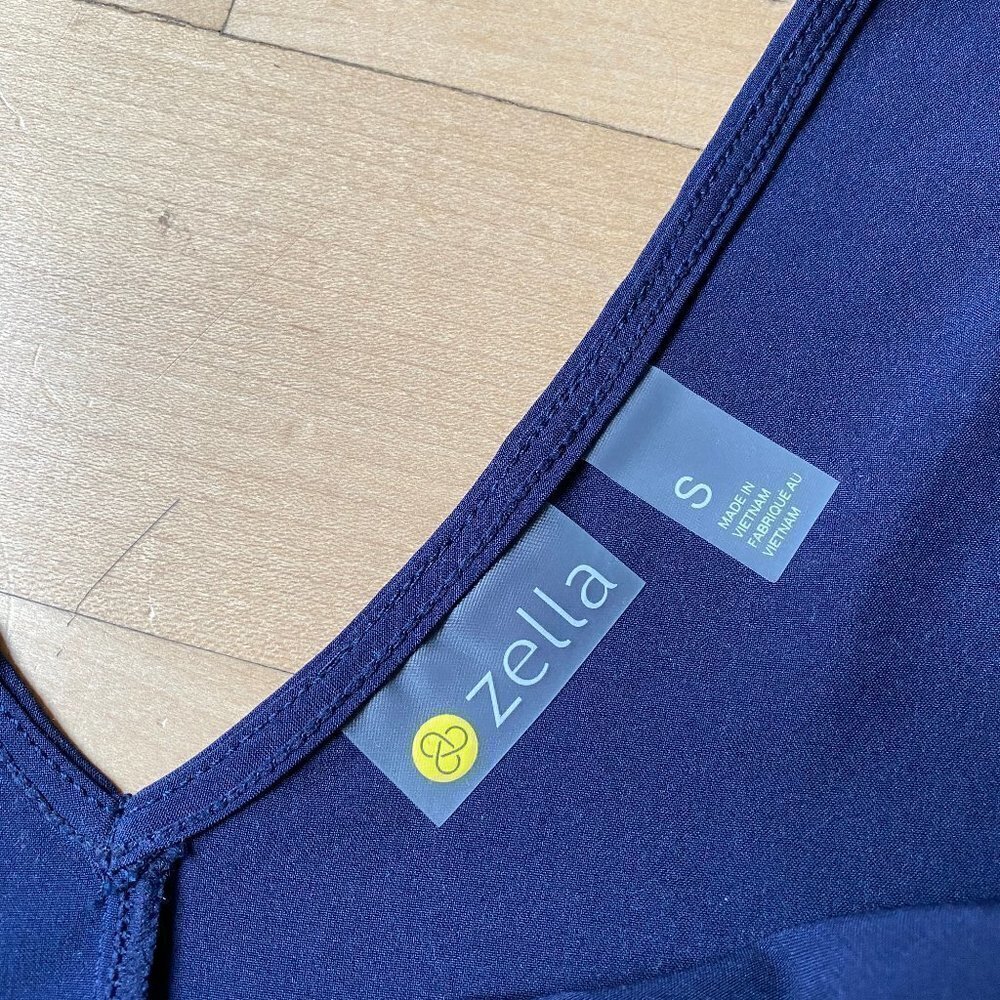 ZELLA Navy Blue "Refined" V-Back Tank Top Small - Picture 7 of 8
